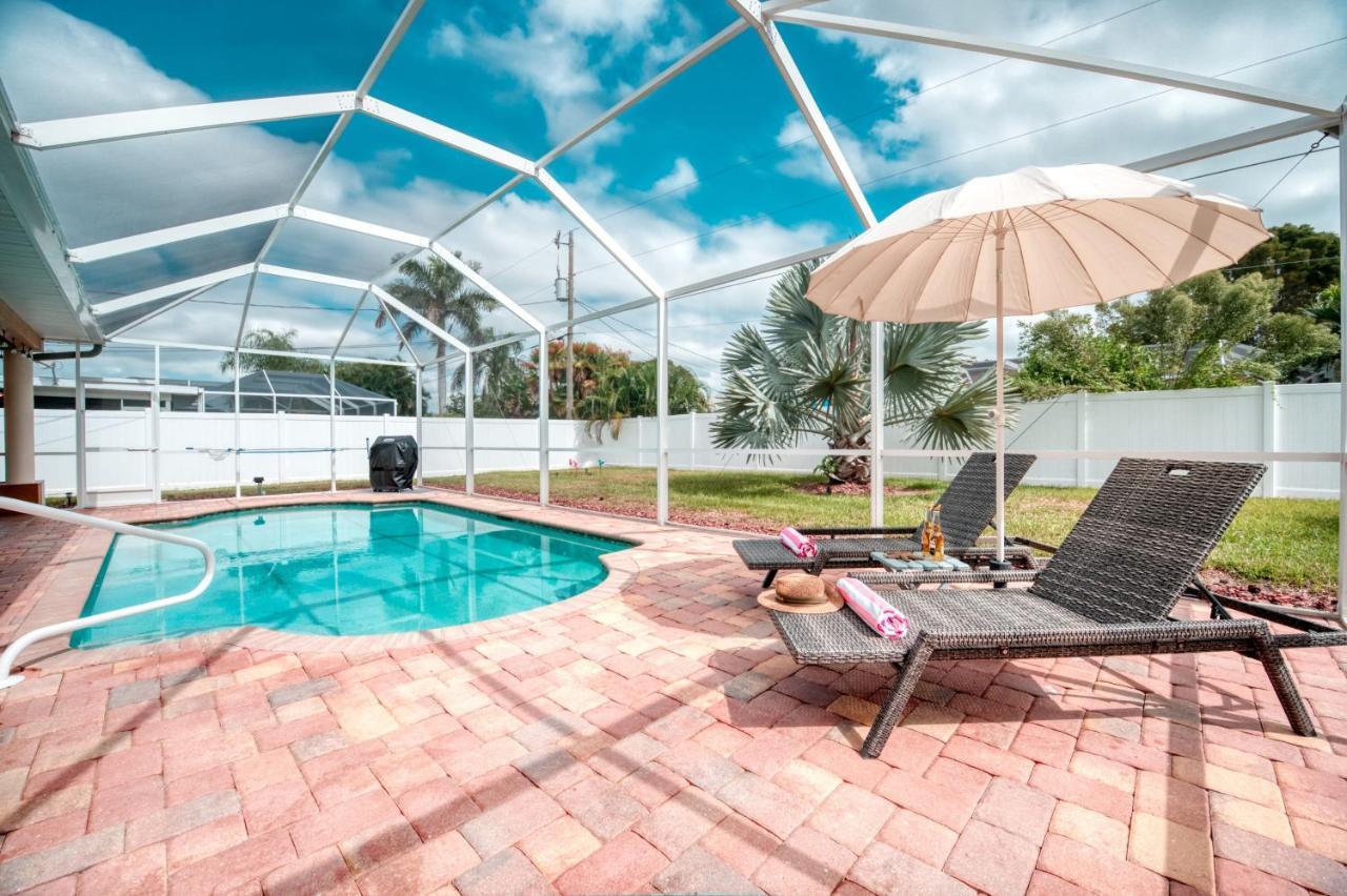 Villa Holiday Sunrise Cape Coral Eksteriør billede