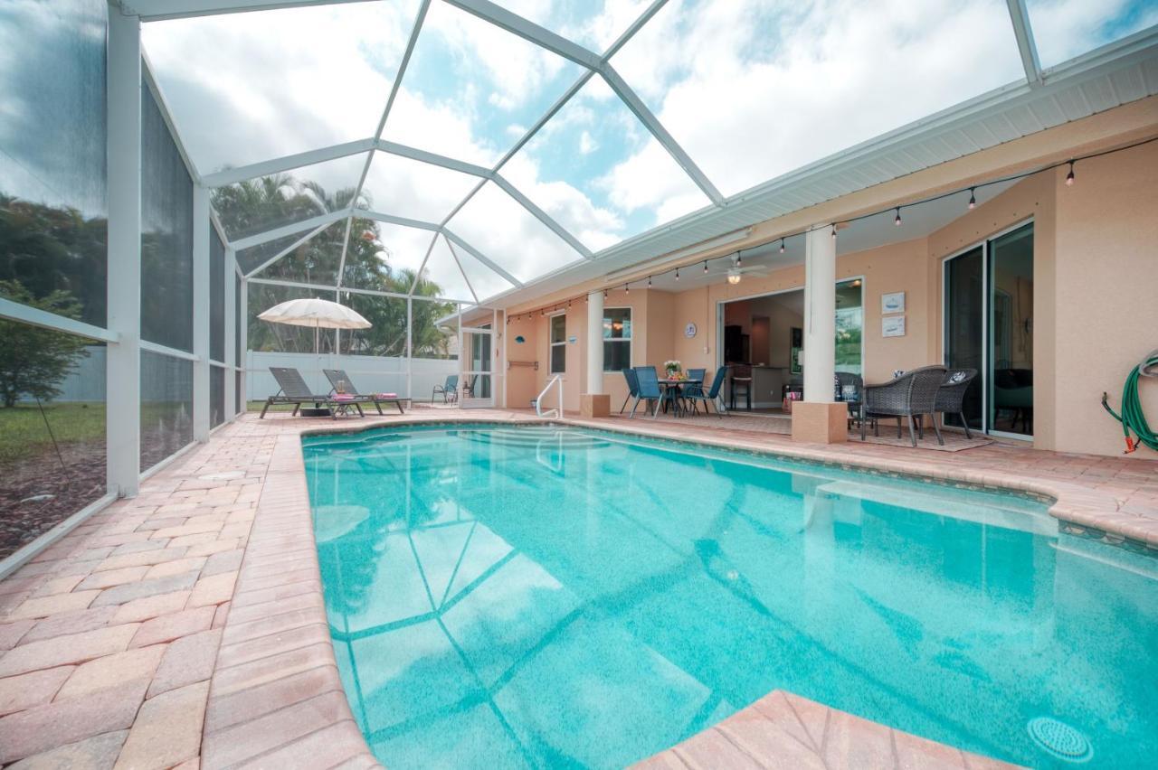 Villa Holiday Sunrise Cape Coral Eksteriør billede
