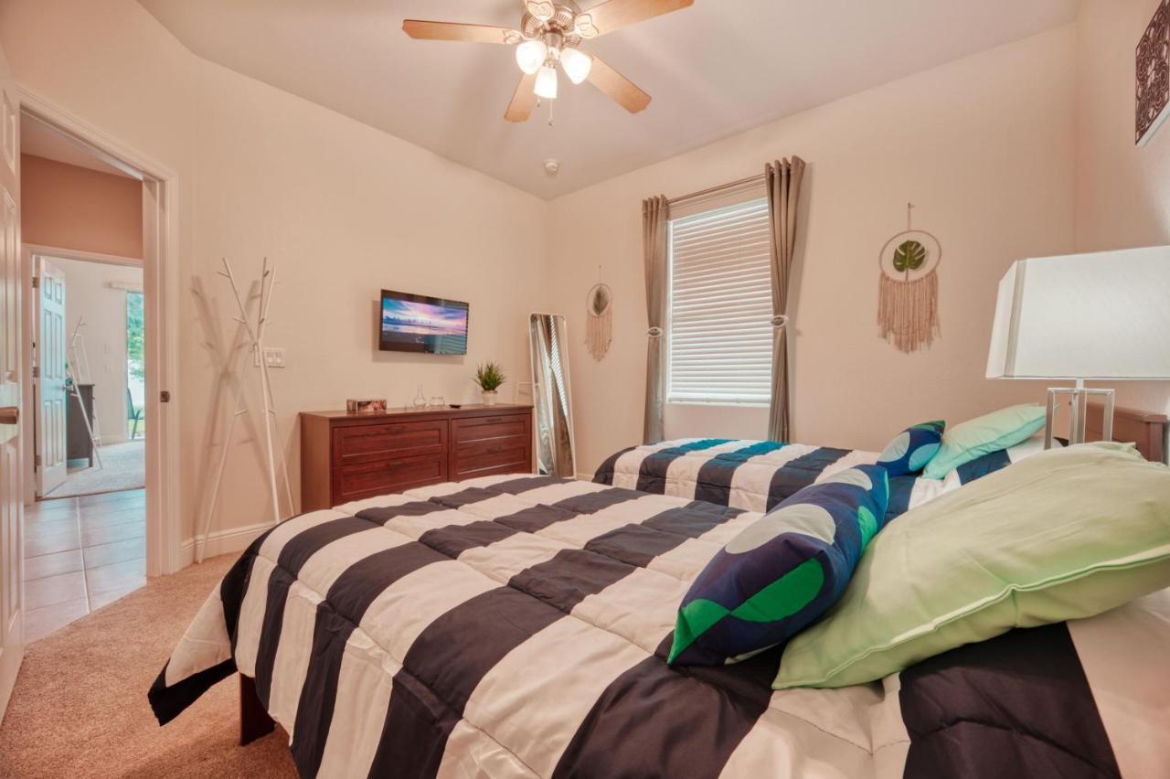 Villa Holiday Sunrise Cape Coral Eksteriør billede
